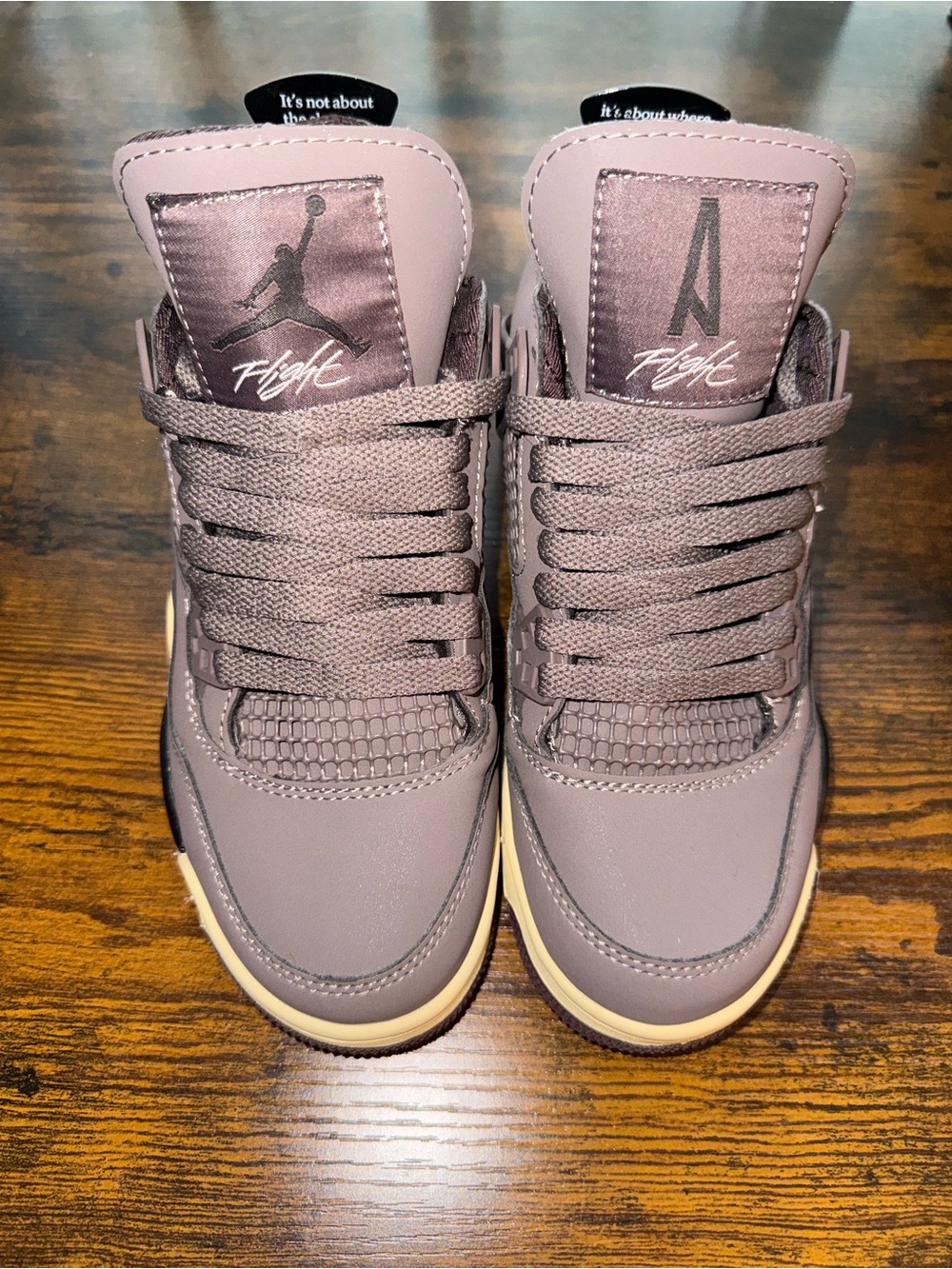A MA MANIÉRE X JORDAN 4 RETRO 'VIOLET ORE' SIZE 5.5W